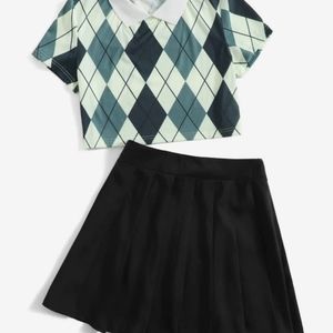 Crop shirt and skirt